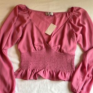 WAYF  bubble gum pink top, balloon long sleeve, size M, new with tag